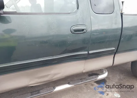 2002 Ford F-150 Lariat/Xl/Xlt from USA, damaged, VIN 1FTRX18LX2NB29098